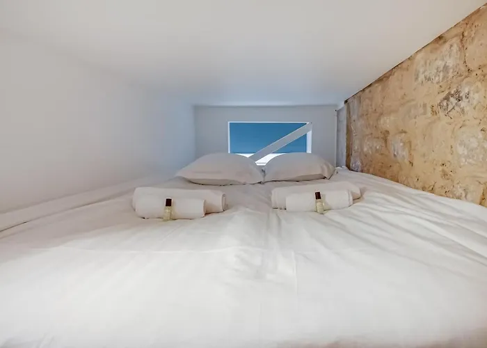 شقة Tiny Duplex With Sauna In The 11 باريس