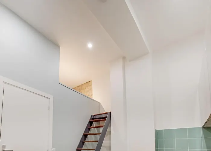 Tiny Duplex With Sauna In The 11 *